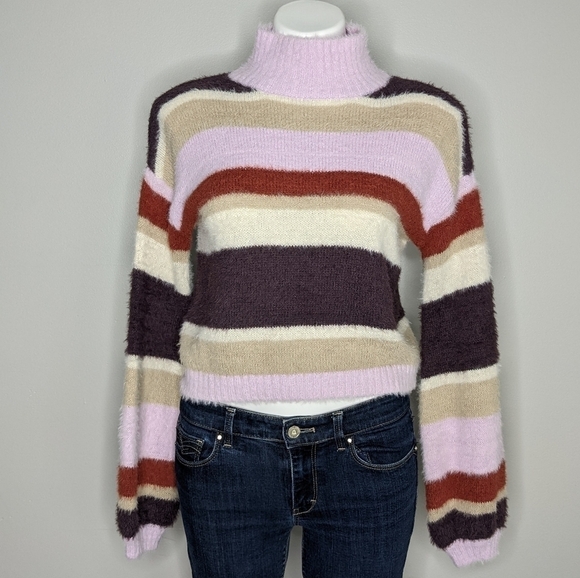 Louna cream purple striped fuzzy cropped sweater S - Picture 1 of 8